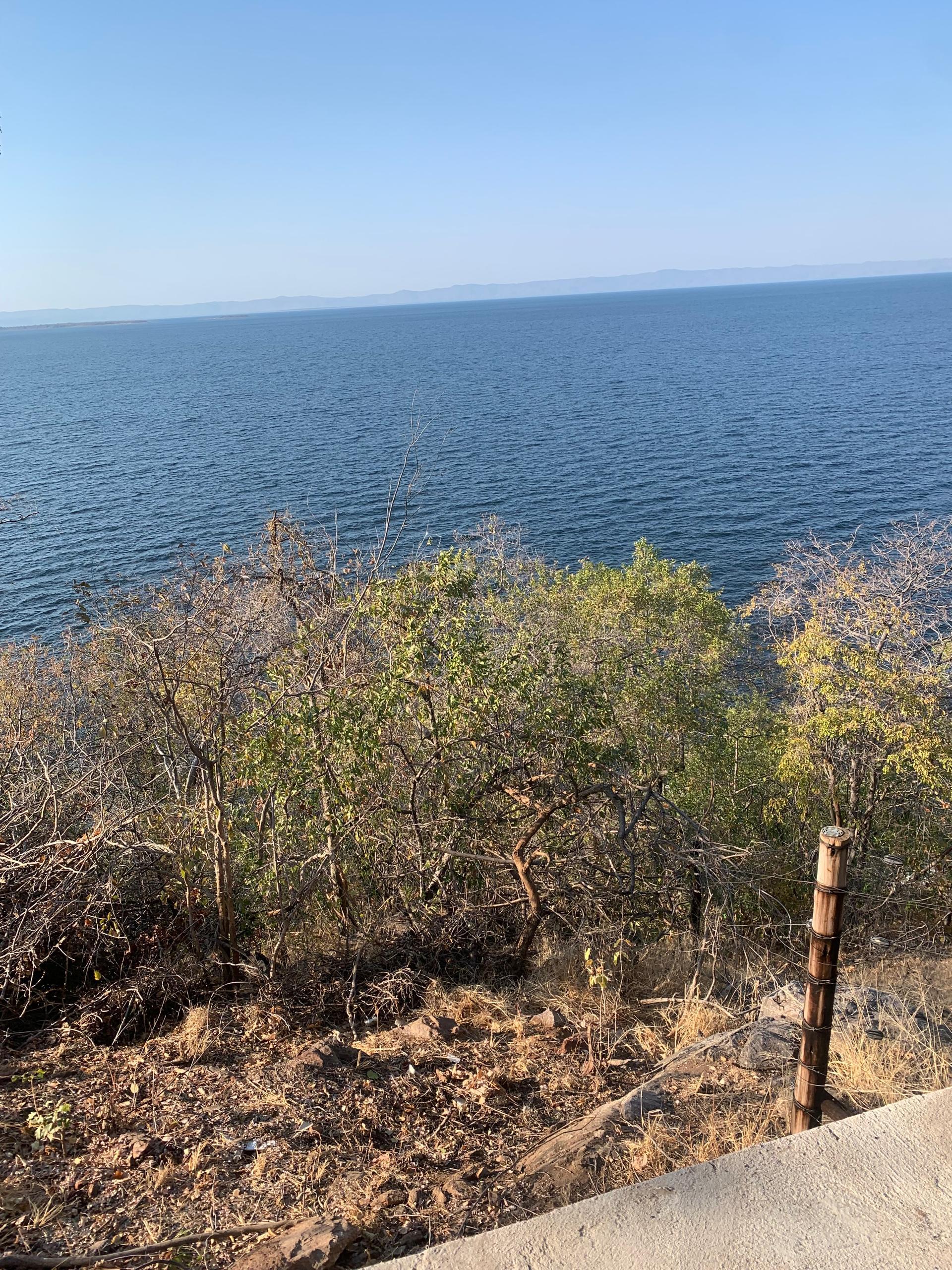 Hippo Paradise Mica Point accommodation in Kariba town